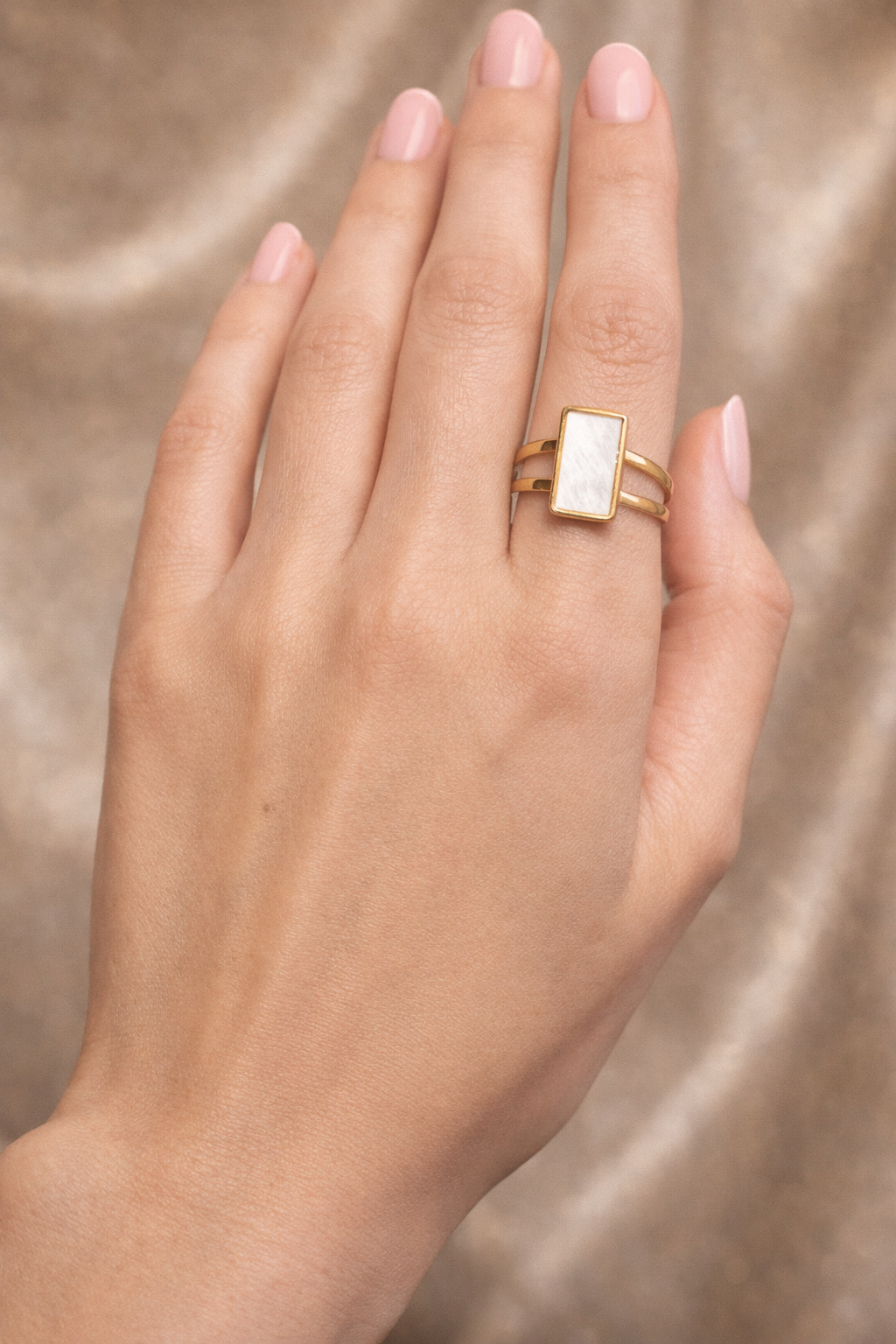 Aurora Rectangle Ring