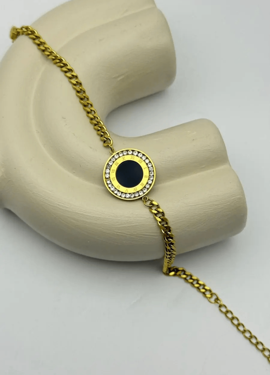 Eterna Noir Bracelet