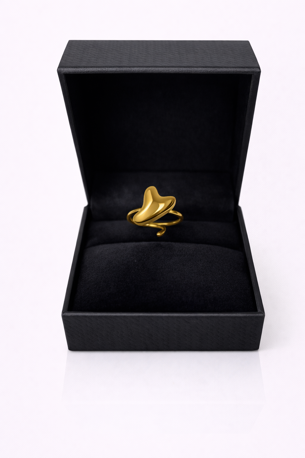Golden Heart Flow Ring
