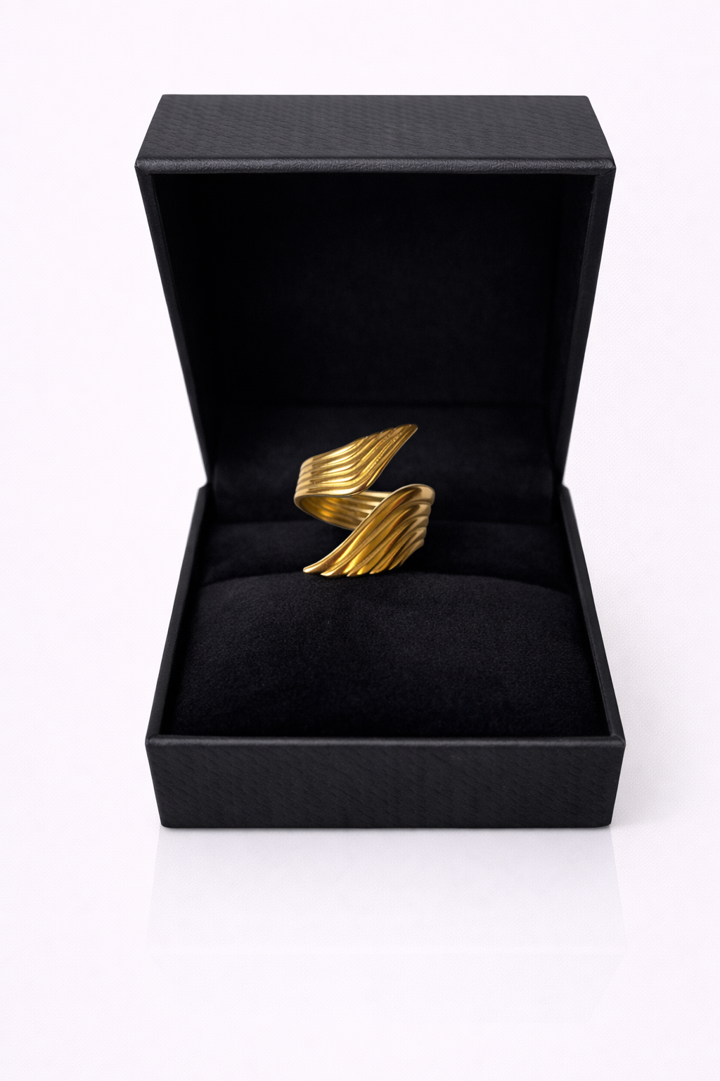 Golden Wave Sculpted Ring